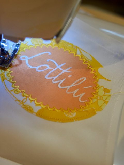 Lottilú Apron´s Labels